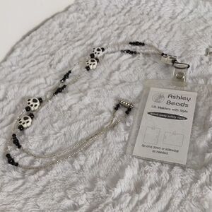 Ashley Beads ID Holder Beaded "Paw Print" Lanyard